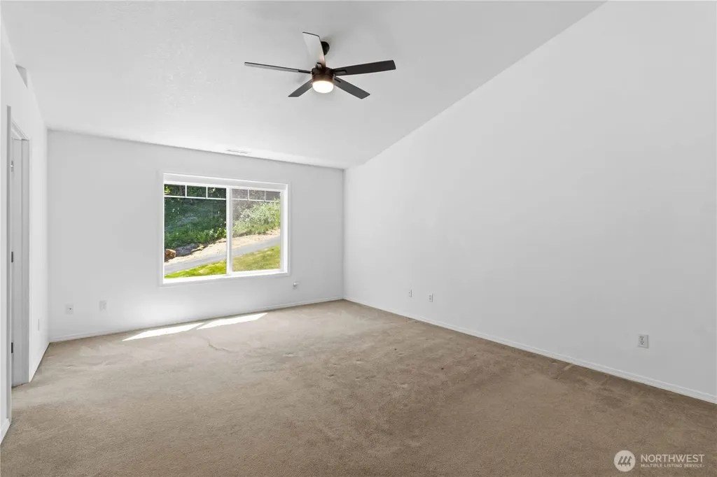 208 Salmonberry Lane Longview WA 98632