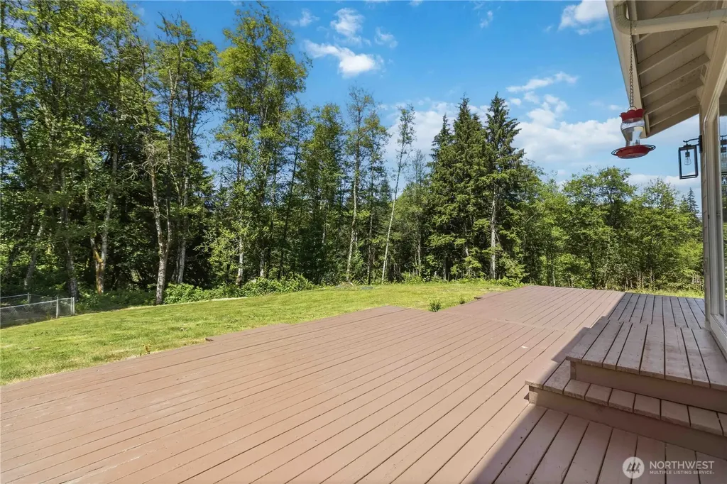 208 Salmonberry Lane Longview WA 98632