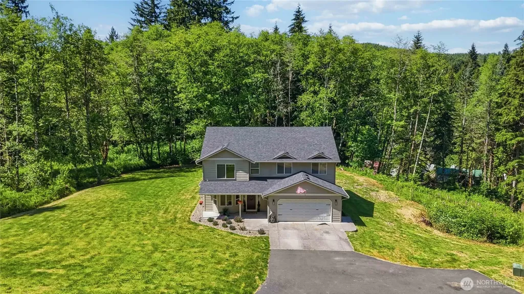 208 Salmonberry Lane Longview WA 98632