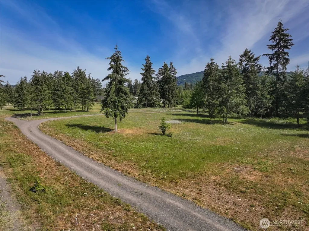 405 Riverside Road Sequim WA 98382