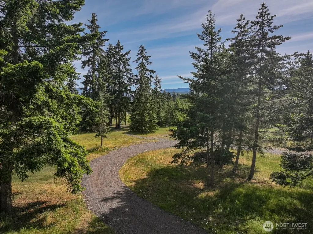 405 Riverside Road Sequim WA 98382