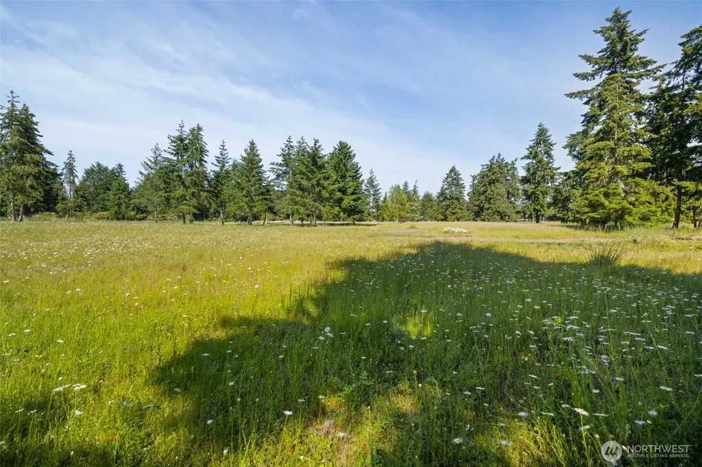 405 Riverside Road Sequim WA 98382