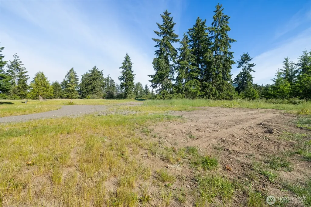 405 Riverside Road Sequim WA 98382