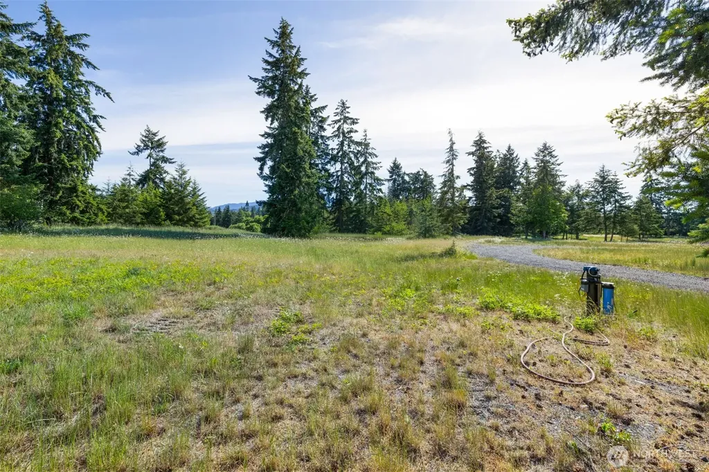 405 Riverside Road Sequim WA 98382