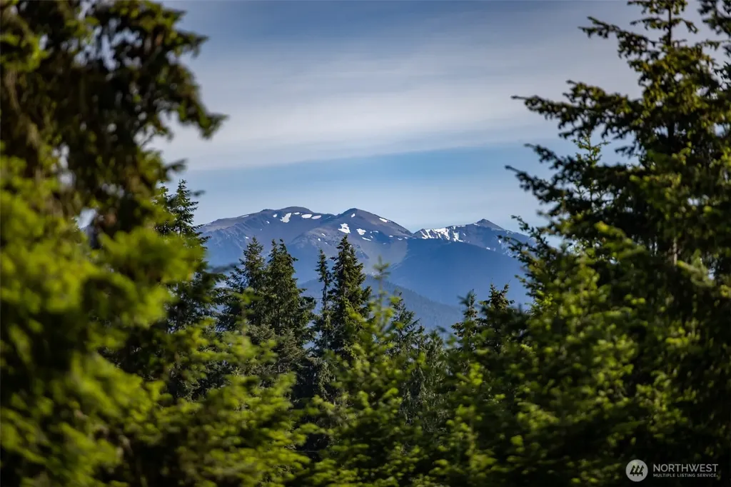405 Riverside Road Sequim WA 98382