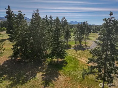 405 Riverside Road Sequim WA 98382