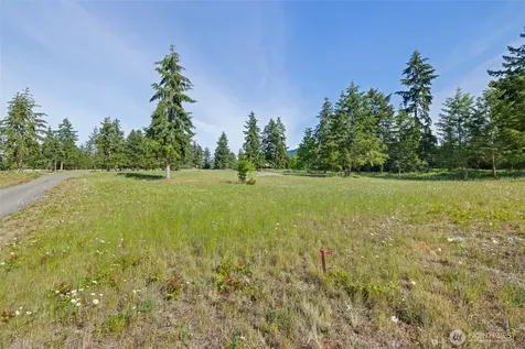 405 Riverside Road Sequim WA 98382