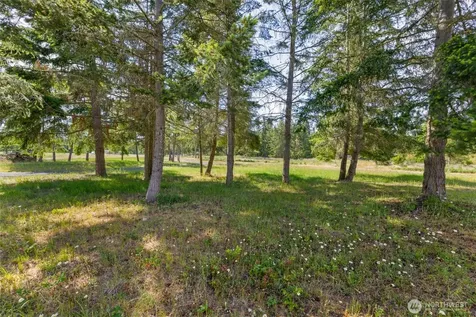 405 Riverside Road Sequim WA 98382