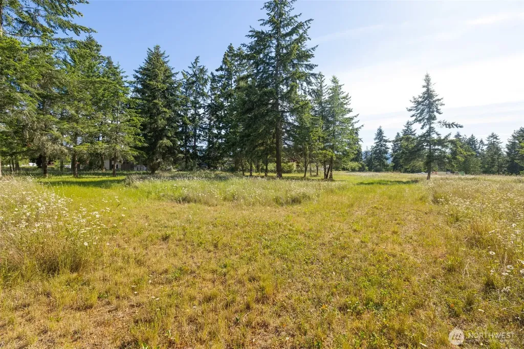 405 Riverside Road Sequim WA 98382