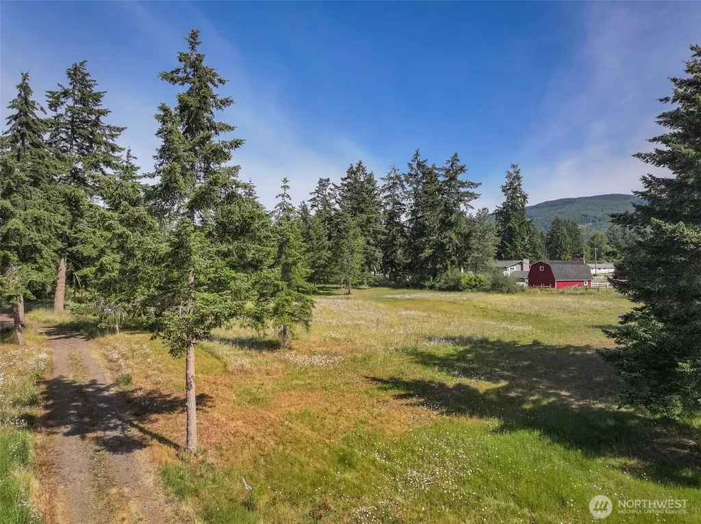 405 Riverside Road Sequim WA 98382