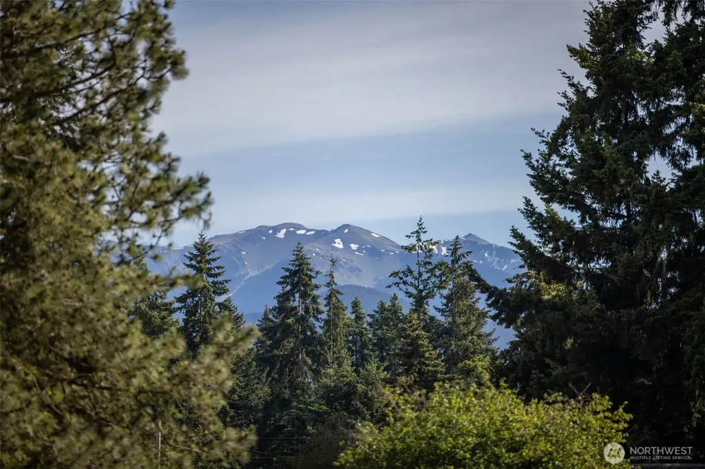 405 Riverside Road Sequim WA 98382