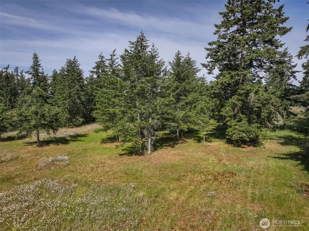 405 Riverside Road Sequim WA 98382