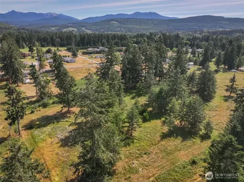 405 Riverside Road Sequim WA 98382
