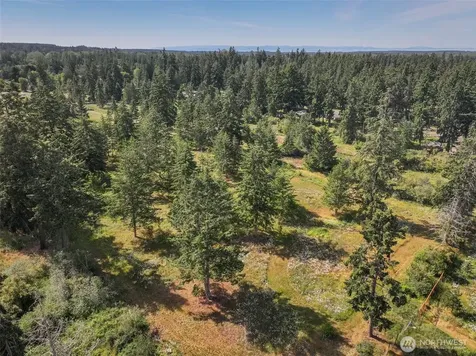 405 Riverside Road Sequim WA 98382