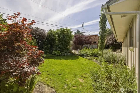 1423 Seneca Street Wenatchee WA 98801