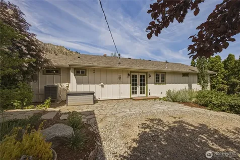 1423 Seneca Street Wenatchee WA 98801