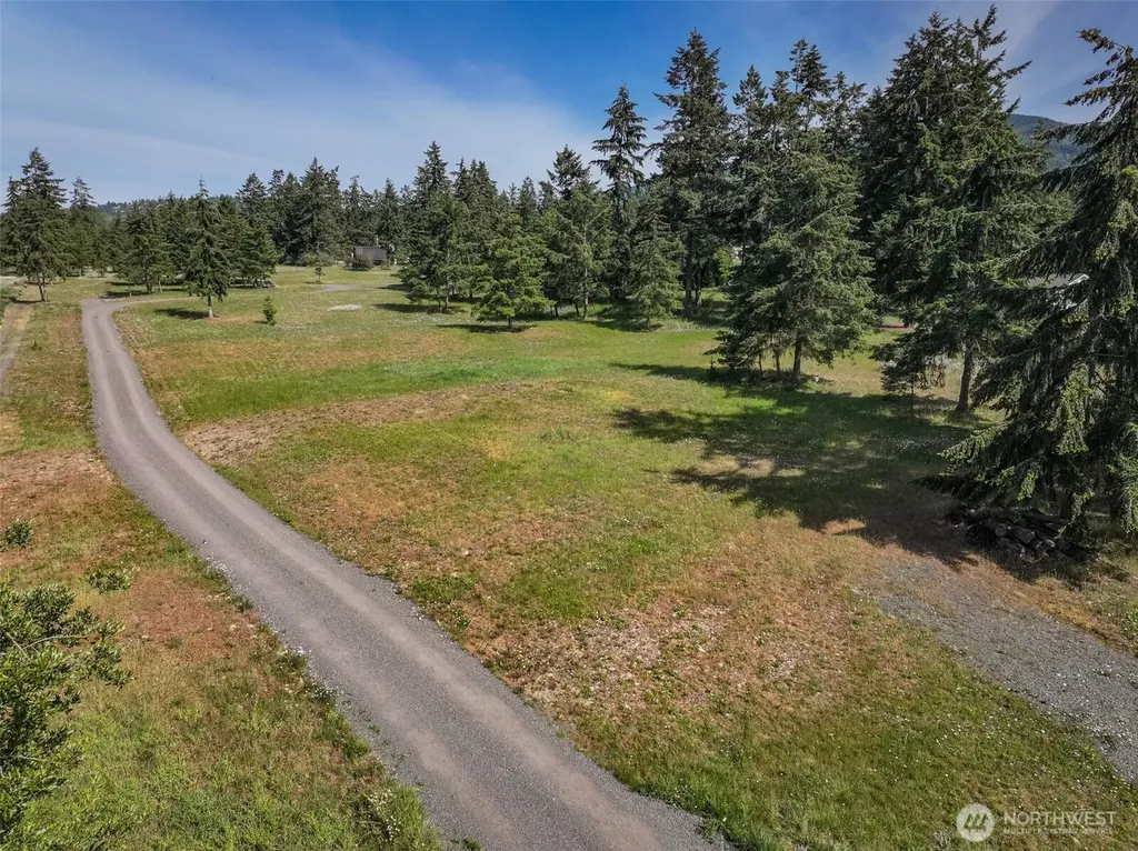 405 Riverside Road Sequim WA 98382