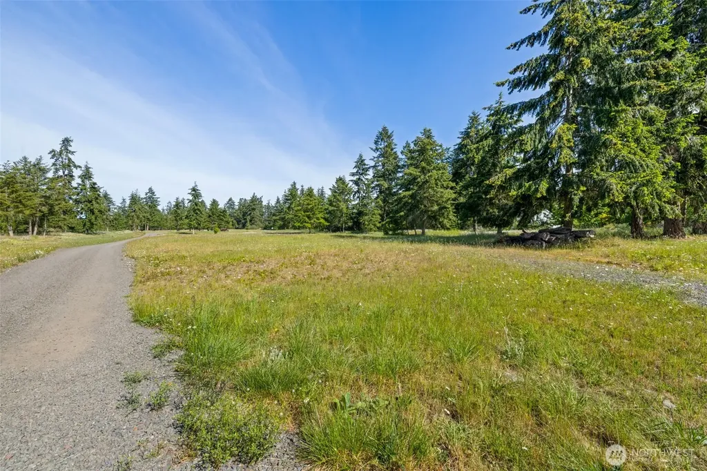 405 Riverside Road Sequim WA 98382