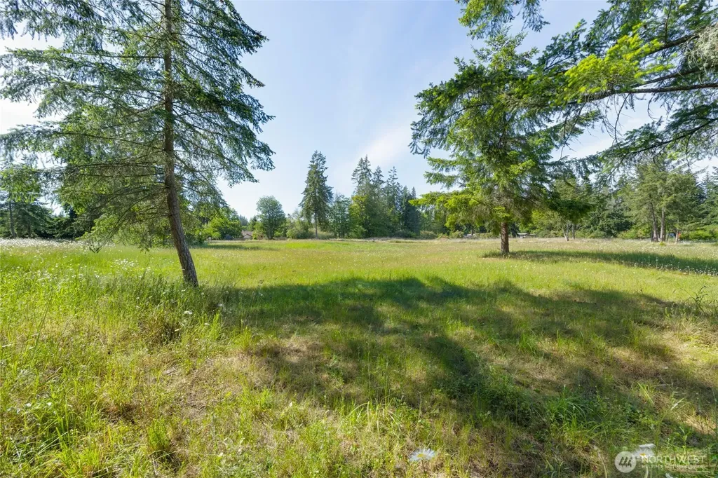 405 Riverside Road Sequim WA 98382
