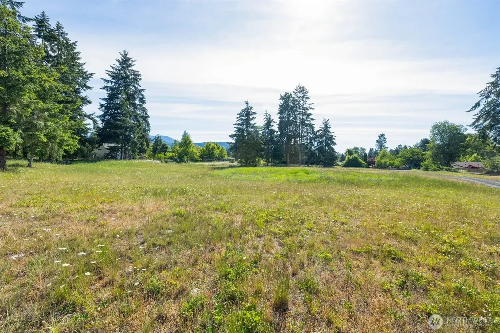 405 Riverside Road Sequim WA 98382