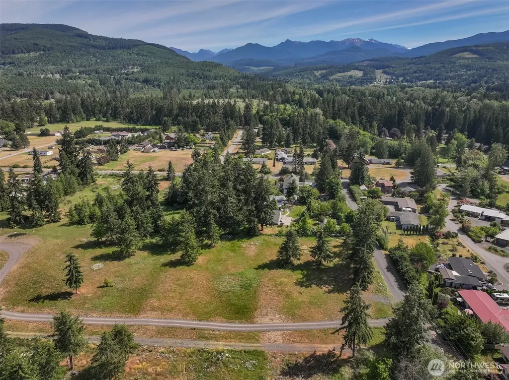 405 Riverside Road Sequim WA 98382