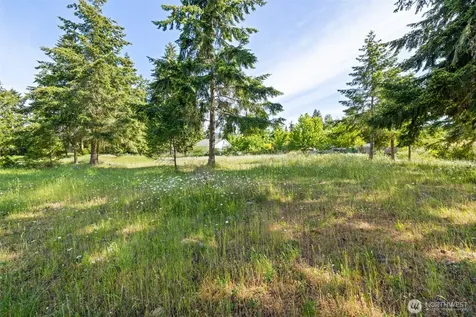 405 Riverside Road Sequim WA 98382