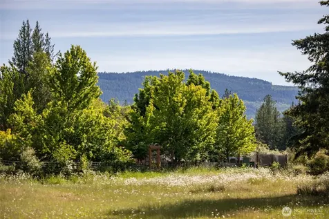 405 Riverside Road Sequim WA 98382