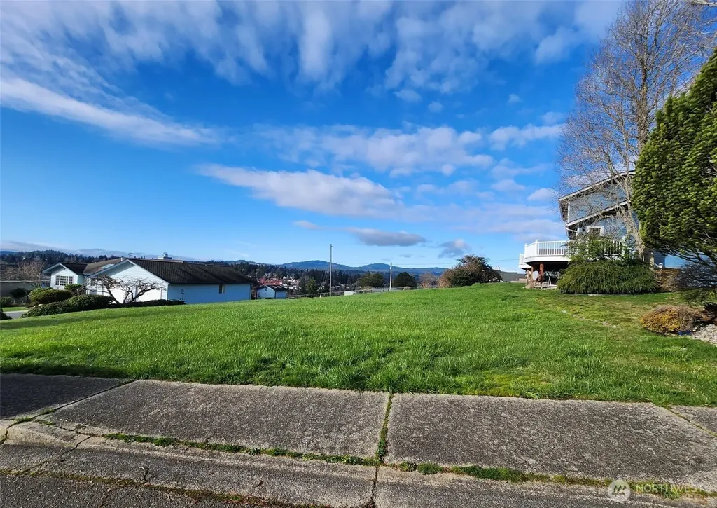 3023 Pawnee Drive Bremerton WA 98310