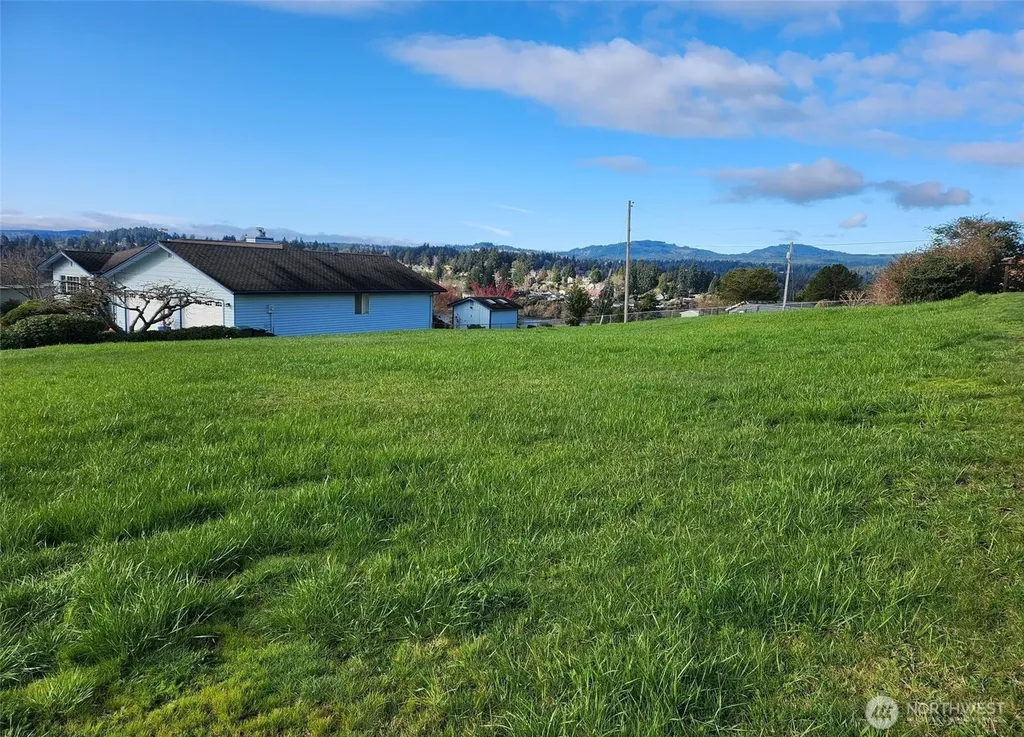 3023 Pawnee Drive Bremerton WA 98310