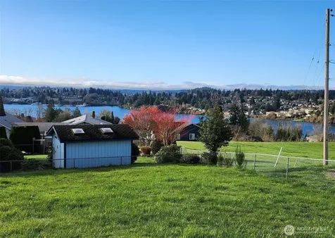 3023 Pawnee Drive Bremerton WA 98310