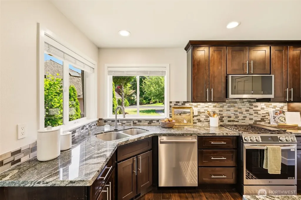 4111 NW 19th Avenue Gig Harbor WA 98335
