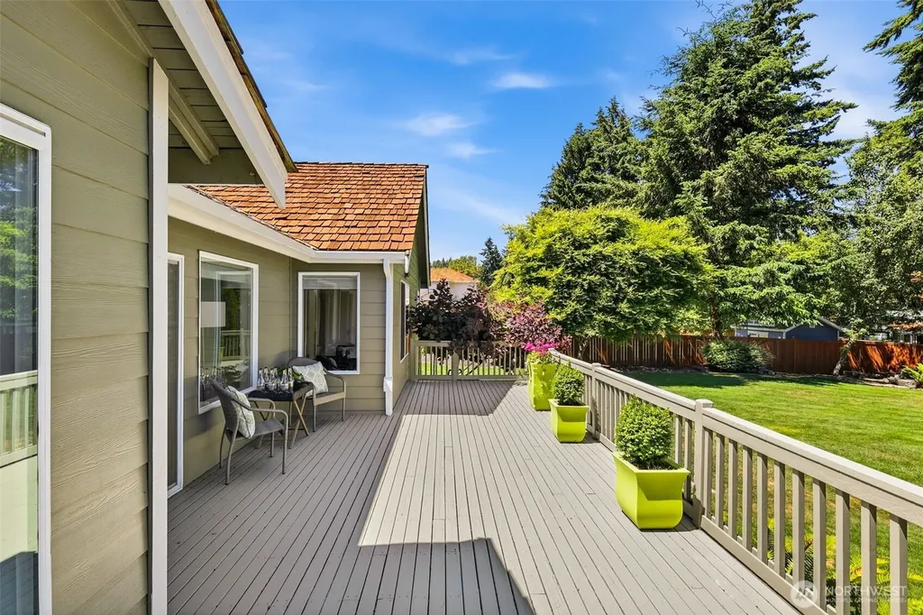4111 NW 19th Avenue Gig Harbor WA 98335