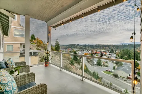 10908 177th Avenue Ct E Bonney Lake WA 98391