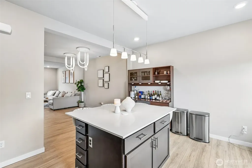 1621 Seattle Hill Road Bothell WA 98012