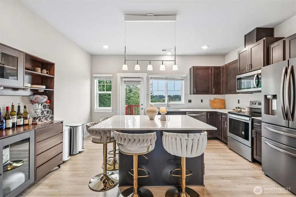 1621 Seattle Hill Road Bothell WA 98012