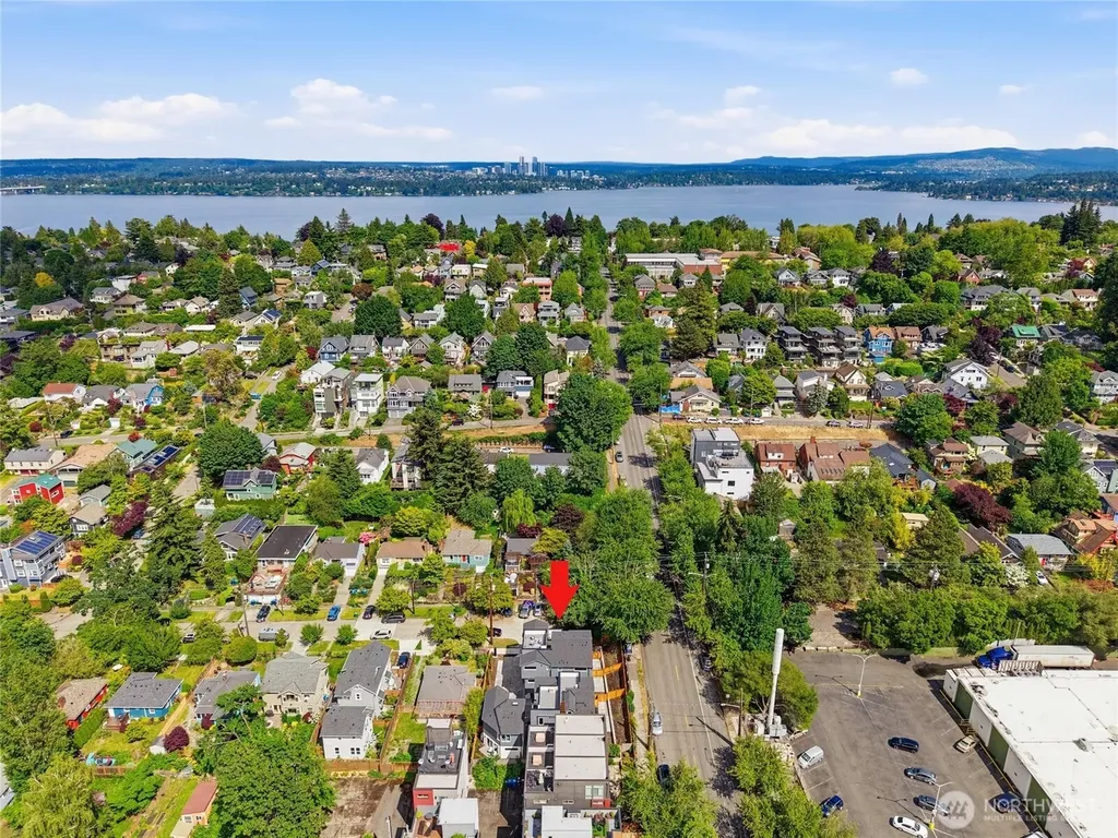 1409 29th Avenue Seattle WA 98122