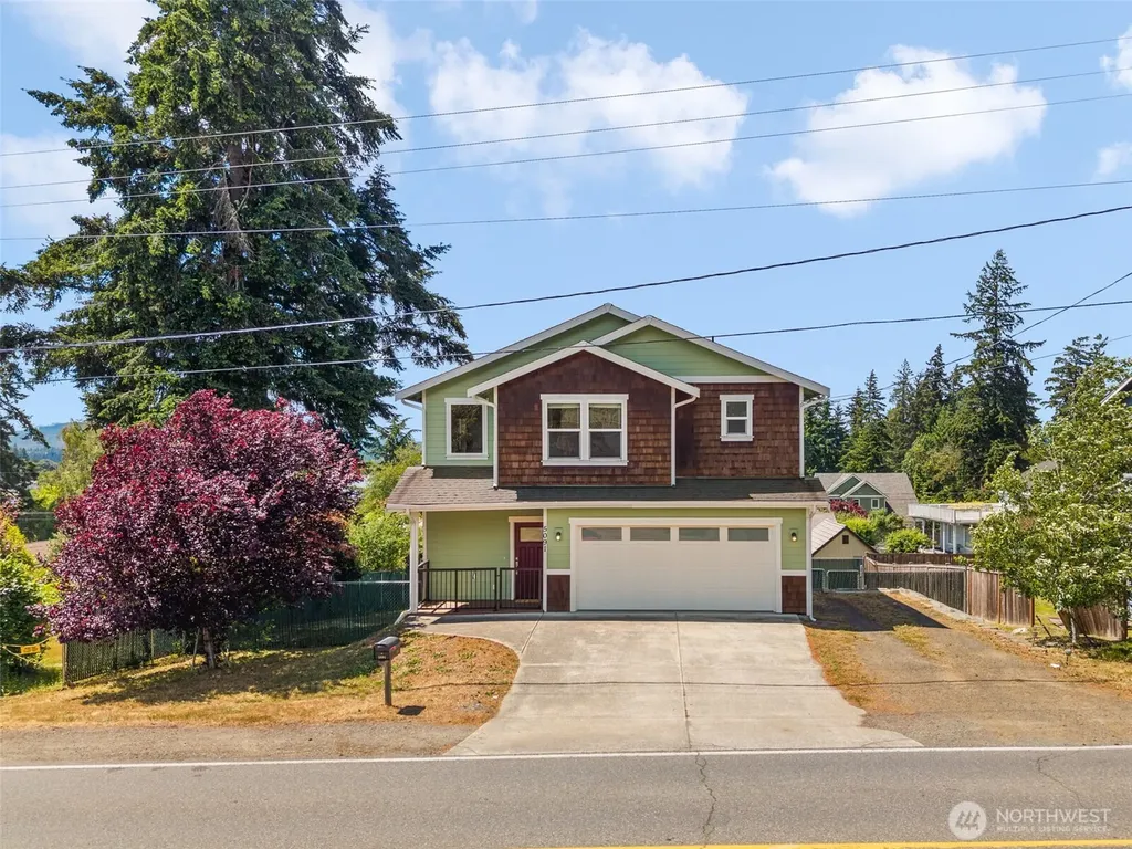 5091 May Street NW Bremerton WA 98311