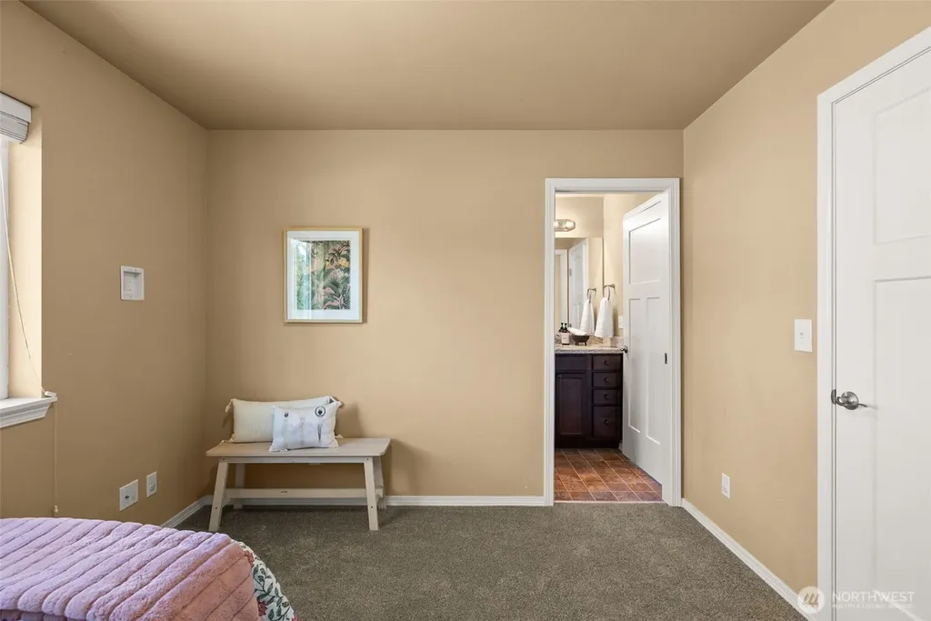 5091 May Street NW Bremerton WA 98311