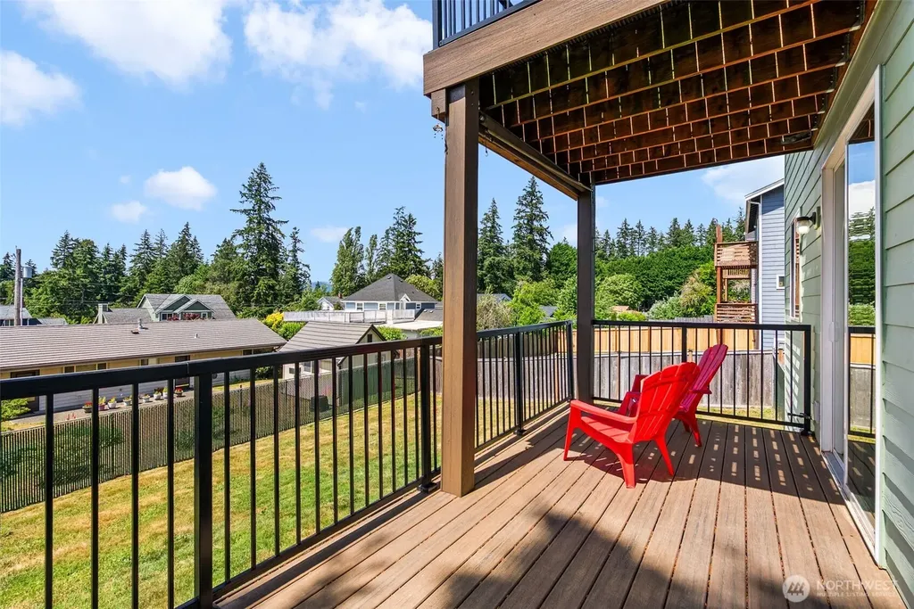 5091 May Street NW Bremerton WA 98311
