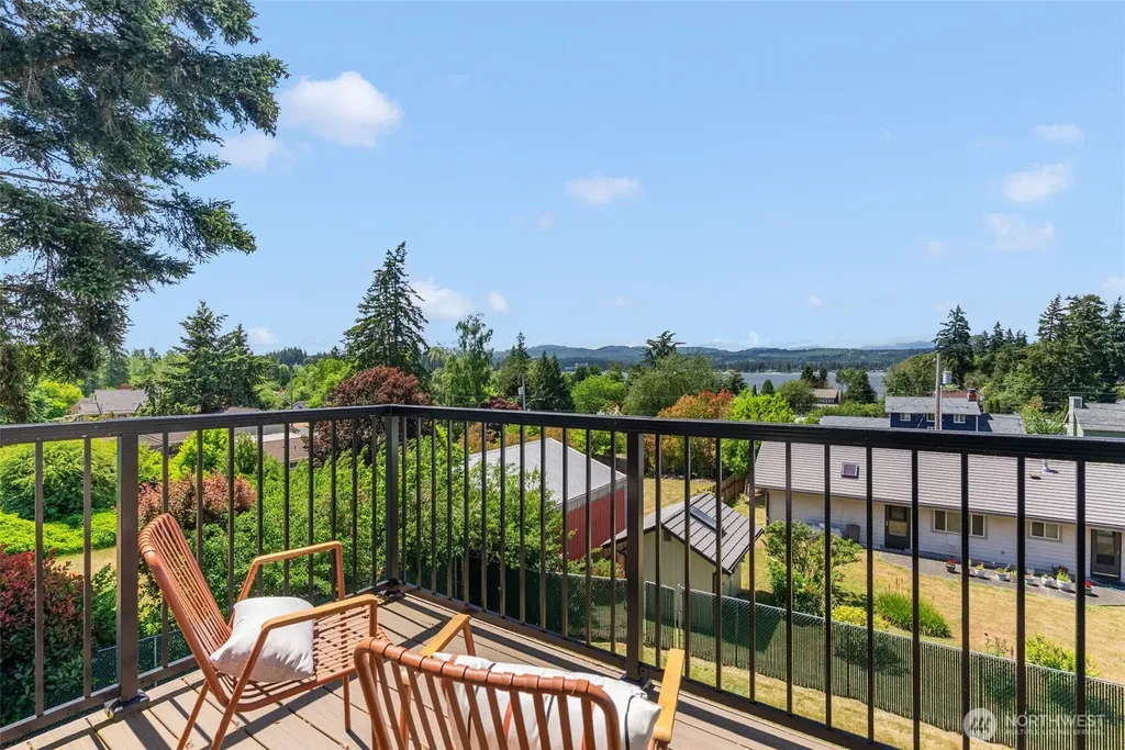 5091 May Street NW Bremerton WA 98311
