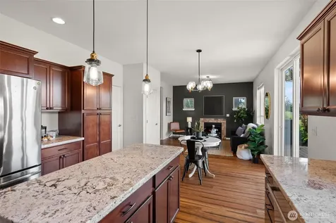5091 May Street NW Bremerton WA 98311