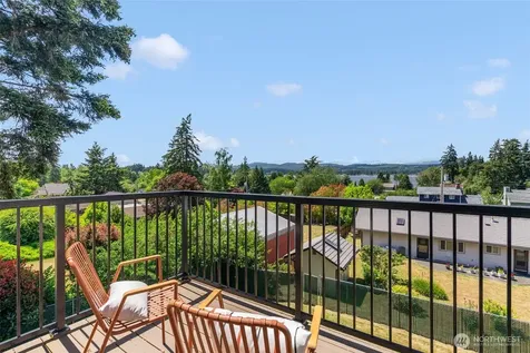 5091 May Street NW Bremerton WA 98311
