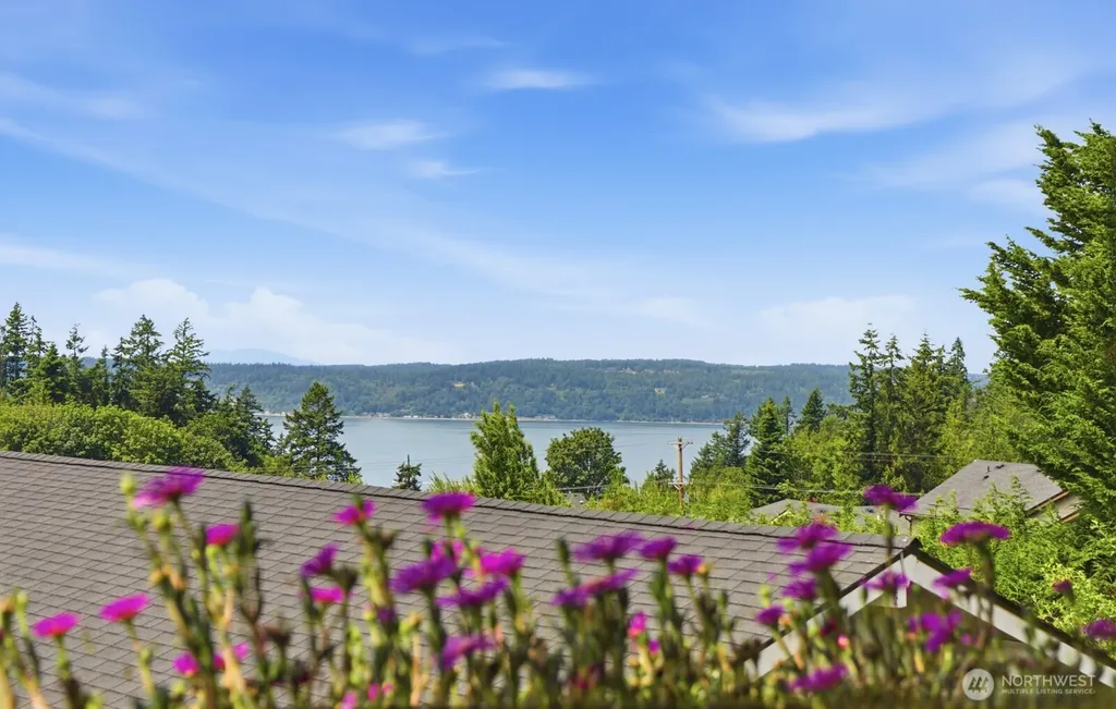 4801 78th Place SW Mukilteo WA 98275