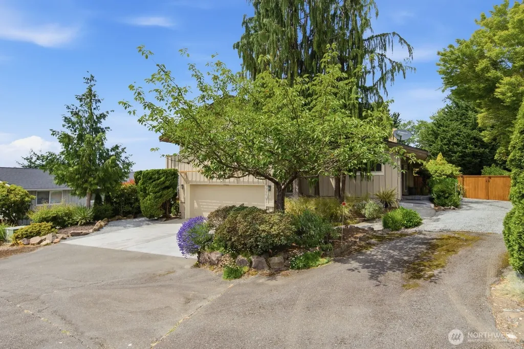 4801 78th Place SW Mukilteo WA 98275