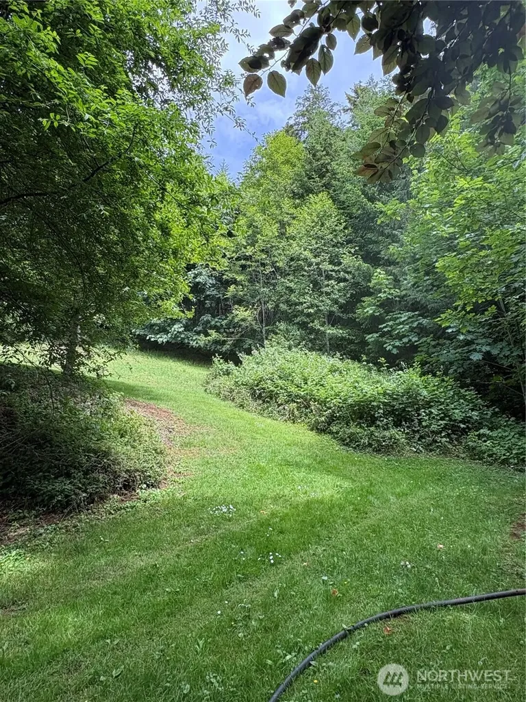 1506 Summit Lake Shore Road NW Olympia WA 98502