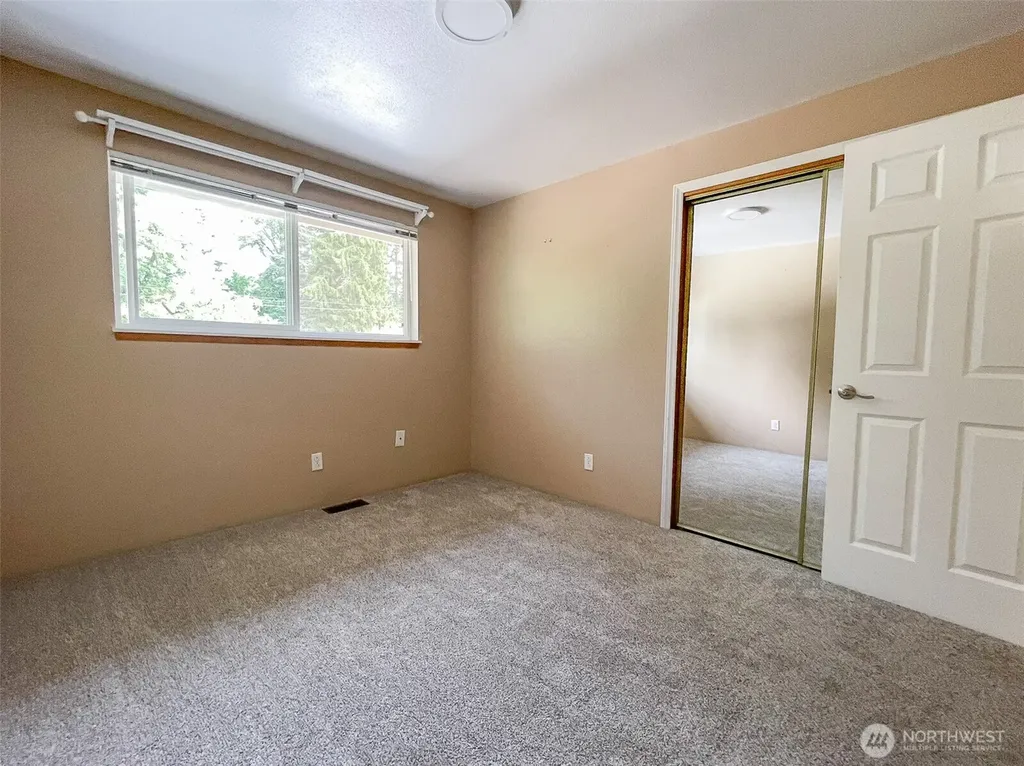 11857 SE 282nd Street Auburn WA 98092