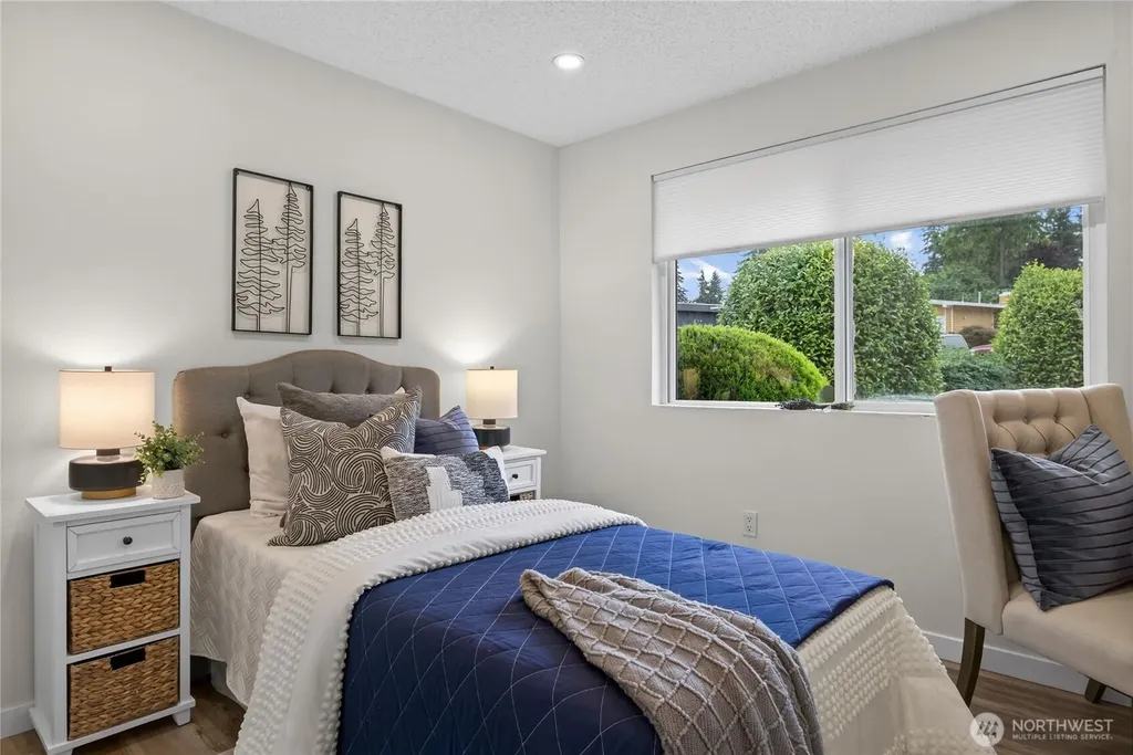 19813 52nd Place W Lynnwood WA 98036