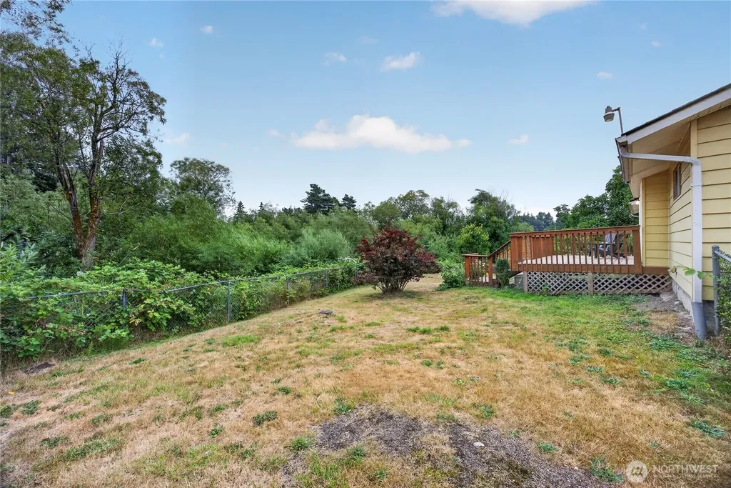 19813 52nd Place W Lynnwood WA 98036