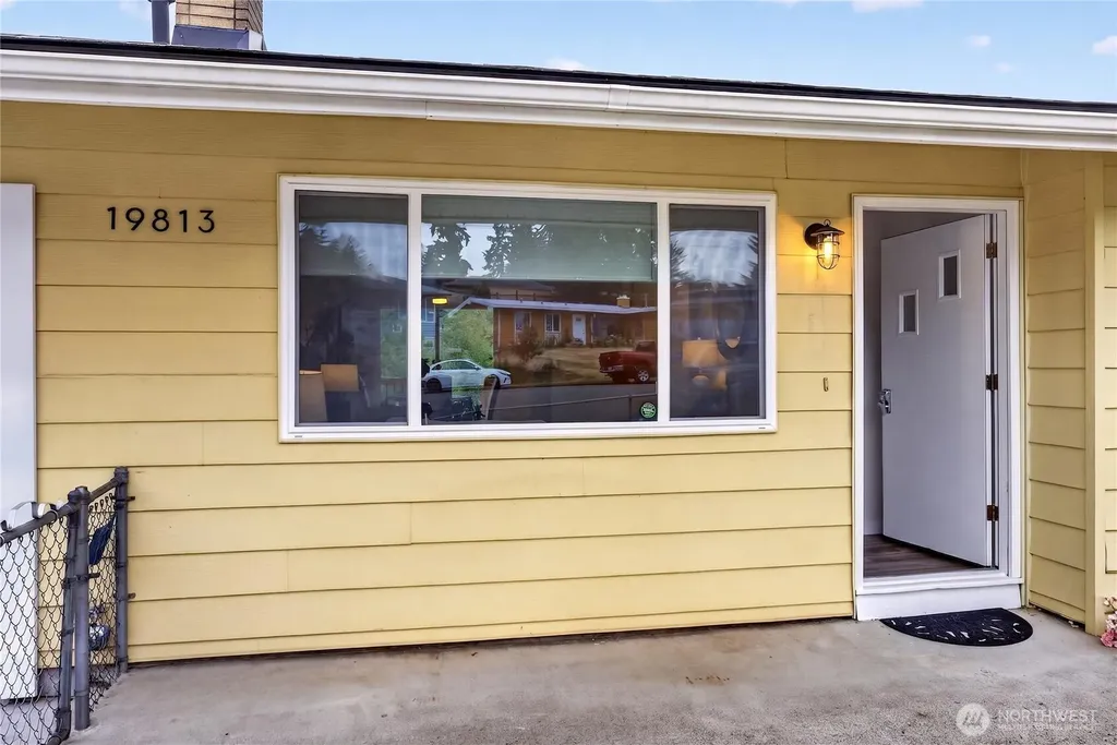 19813 52nd Place W Lynnwood WA 98036