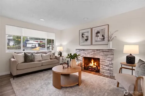 19813 52nd Place W Lynnwood WA 98036